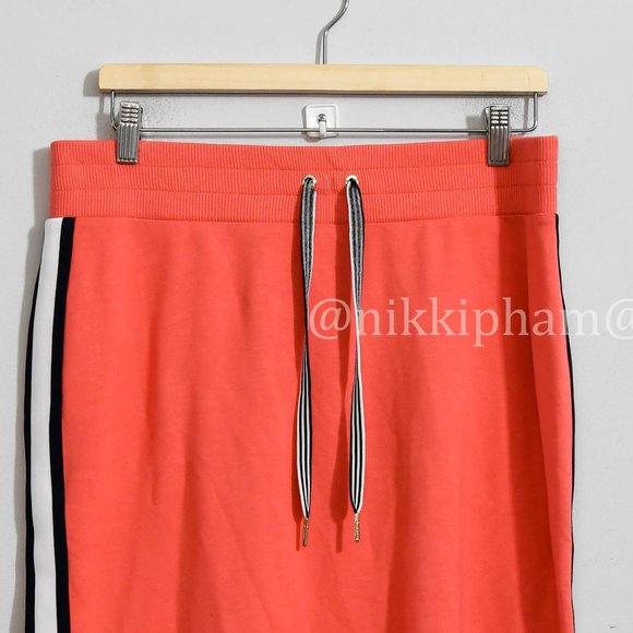 Tommy Hilfiger Ladies' Knit Midi Skirt in Coralie - Picture 3 of 5